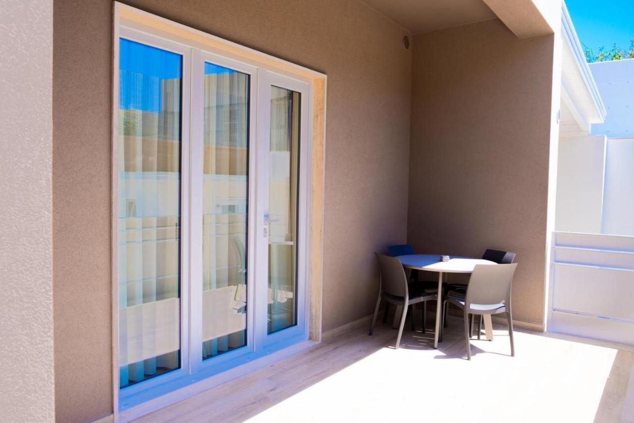 Domina Apartments Monopoli Luaran gambar