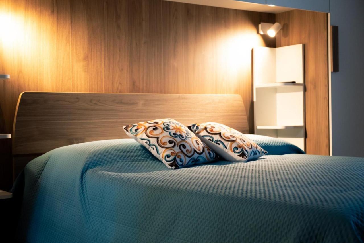 Domina Apartments Monopoli Luaran gambar